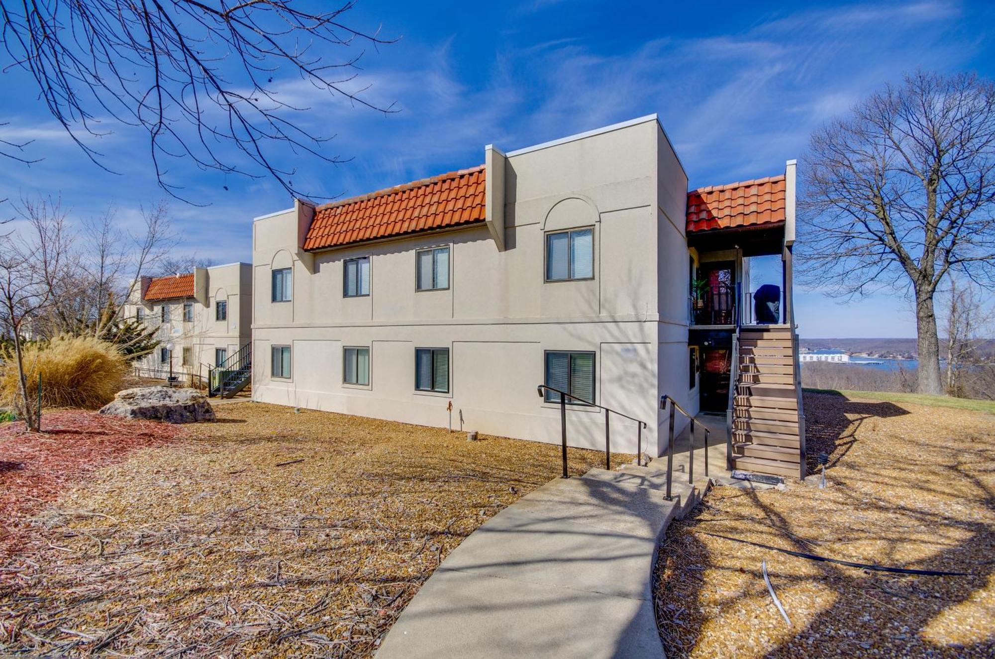Ozarks Vacation Rental Condo With Lake View! Екстер'єр фото